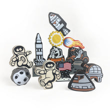 Load image into Gallery viewer, BeginAgain - Lunar Lander Balance Game