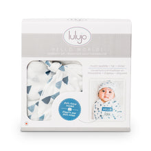 Charger l'image dans la galerie, Lulujo - Couverture et Chapeau HELLO WORLD - Triangles Bleu Marine
