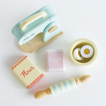 Load image into Gallery viewer, Le Toy Van - Honeybake - Mixer Set