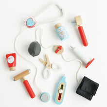 Load image into Gallery viewer, Le Toy Van - Honeybake - Doctor's Medical Kit