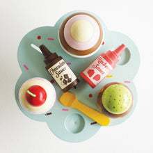 Load image into Gallery viewer, Le Toy Van - Honeybake - Carlos's Gelato Stand