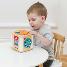 Charger l&#39;image dans la galerie, Le Toy Van - Petitlou - Petit cube d&#39;activités
