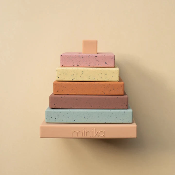 Stacking tower – MiniHeartz