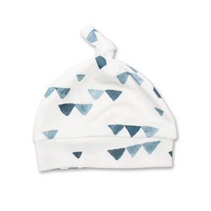 Lulujo - Hello World Blanket & Knotted Hat - Navy Triangles